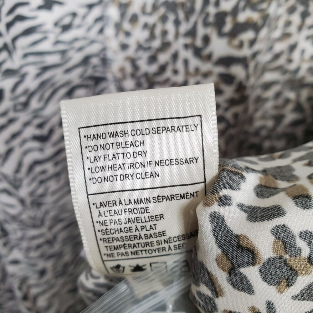 BB Dakota Size XXL Top Pajama Shirt Silky Satin Animal Print Stretch Blouse - Picture 11 of 11